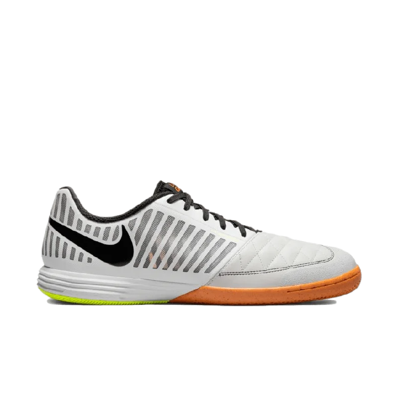 Nike Lunar Gato II Indoor Shoes